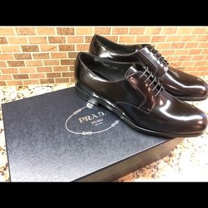 BRAND NEW NEVER WORN PRADA MENS DRESS SHOE